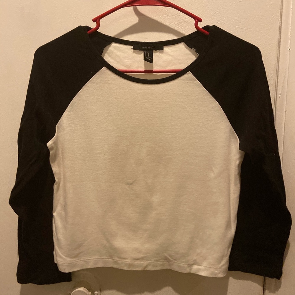 Forever 21 Cropped Baseball Tee
